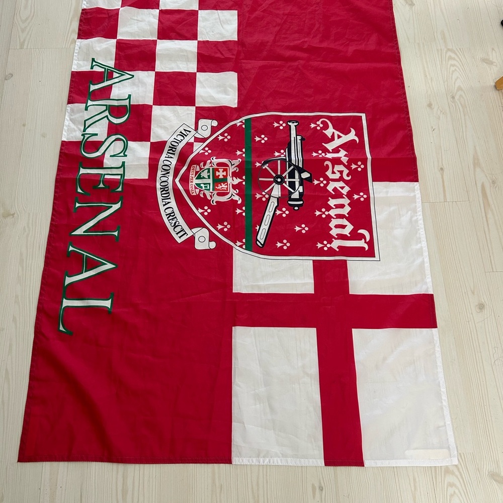 Rare vintage Arsenal FC Flag Victoria Concordia Crescit